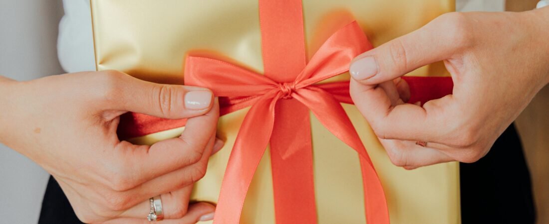 Why Slow-Made Gifts Are Better Than Fast-Made